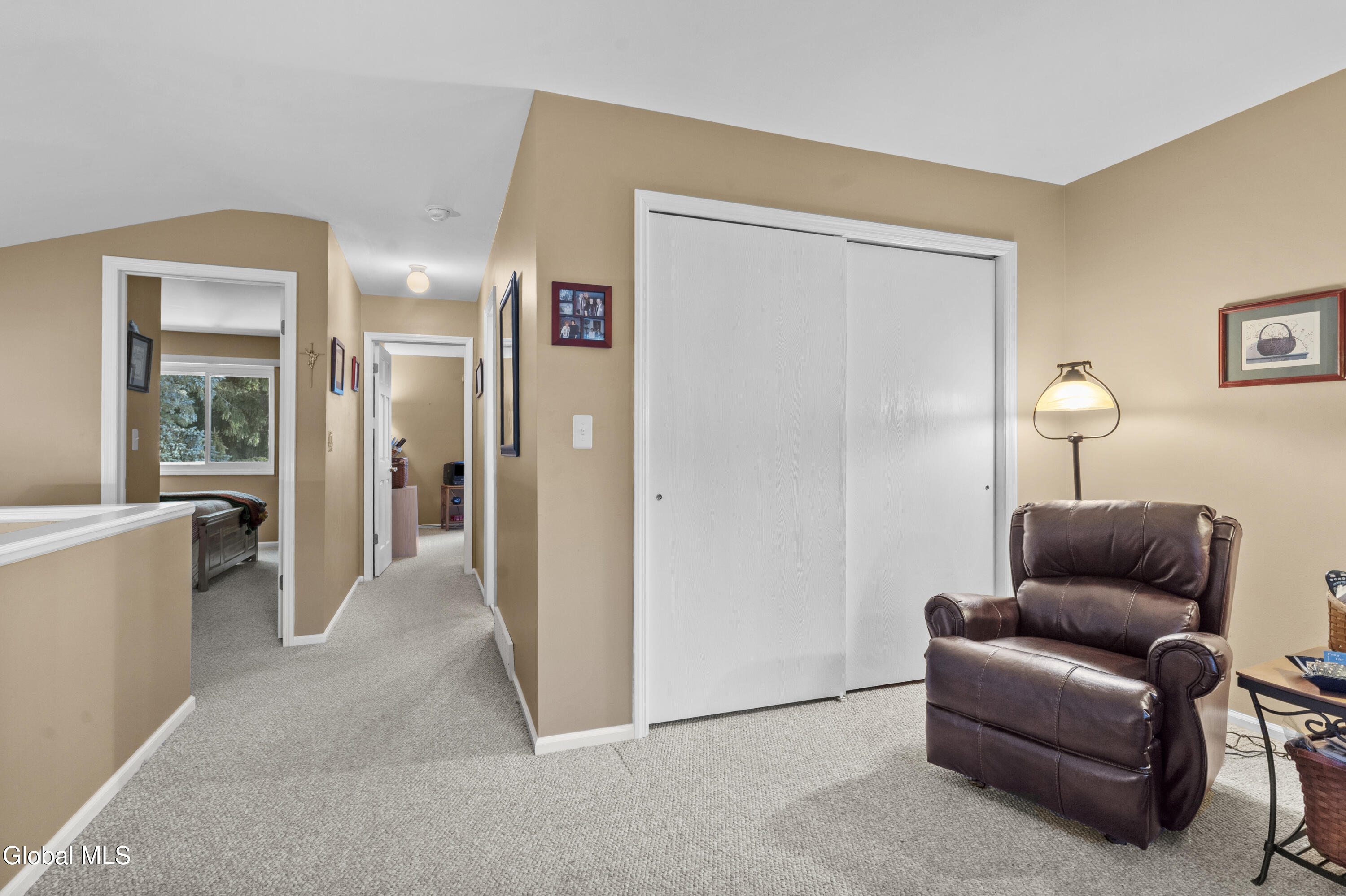 2063 Rosedale Way Guilderland NY 12303