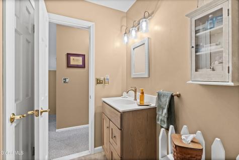 2063 Rosedale Way Guilderland NY 12303