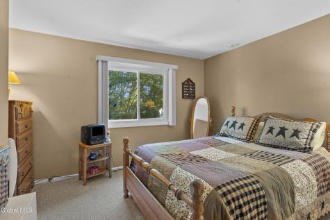 2063 Rosedale Way Guilderland NY 12303
