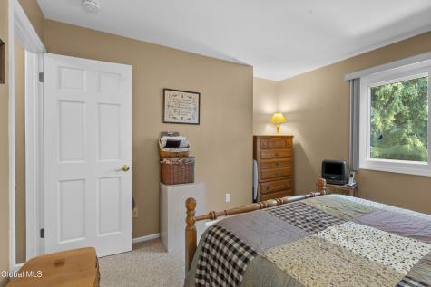 2063 Rosedale Way Guilderland NY 12303