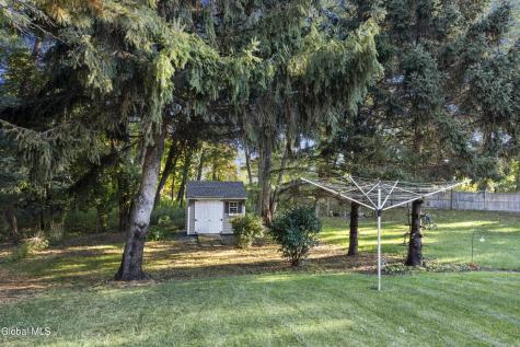 2063 Rosedale Way Guilderland NY 12303