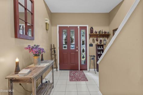 2063 Rosedale Way Guilderland NY 12303