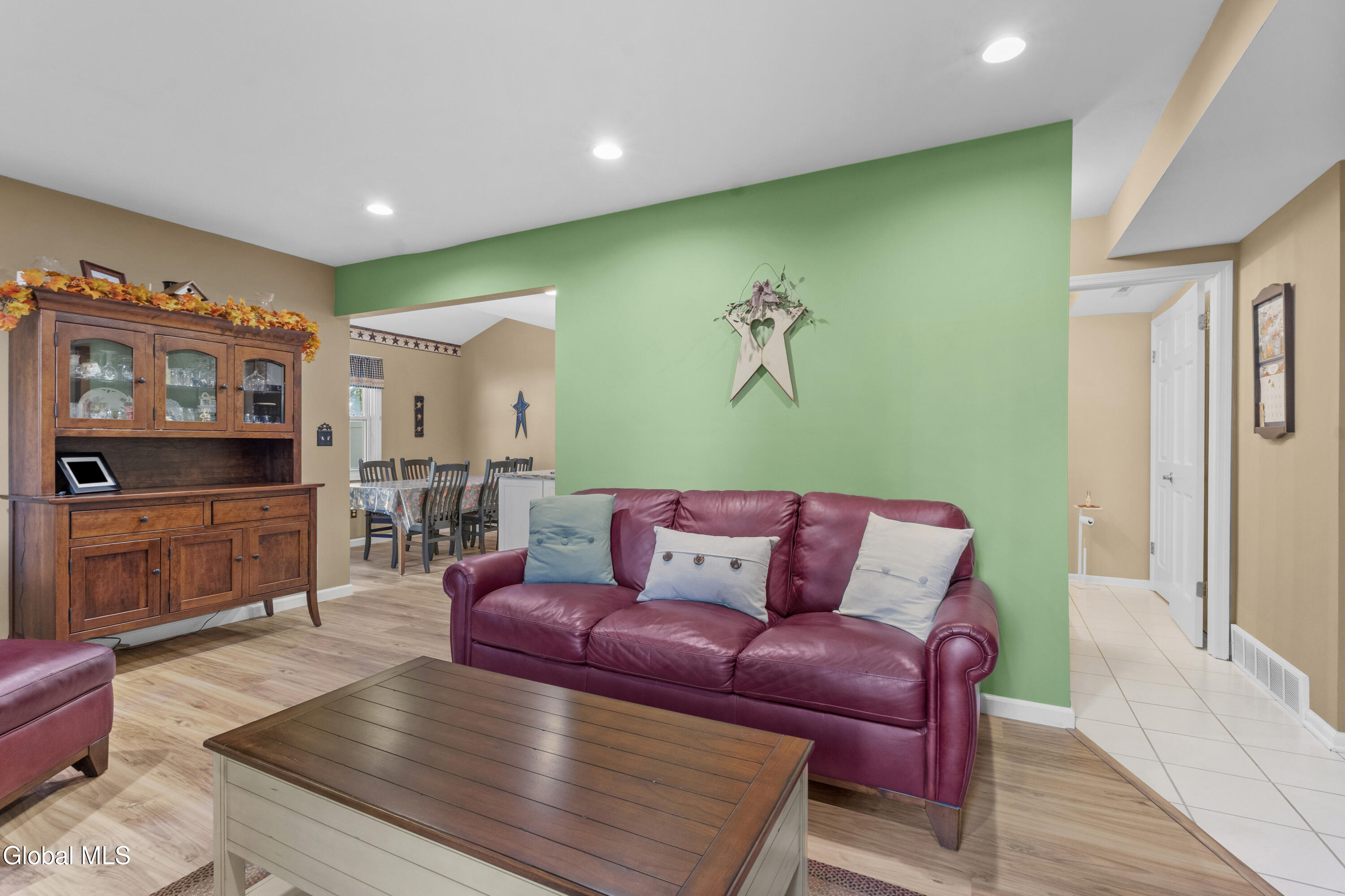 2063 Rosedale Way Guilderland NY 12303