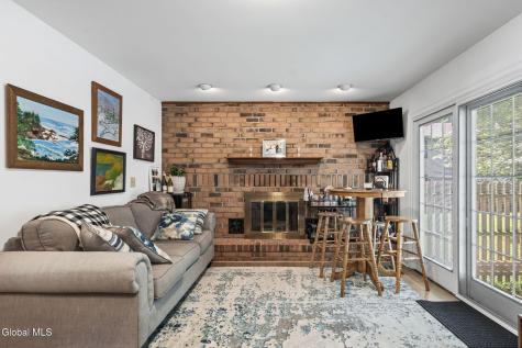 137 Point Of Woods Drive Albany NY 12203