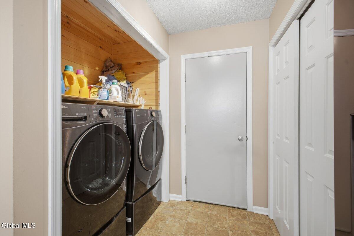 58 Castleberry Drive Gansevoort NY 12831