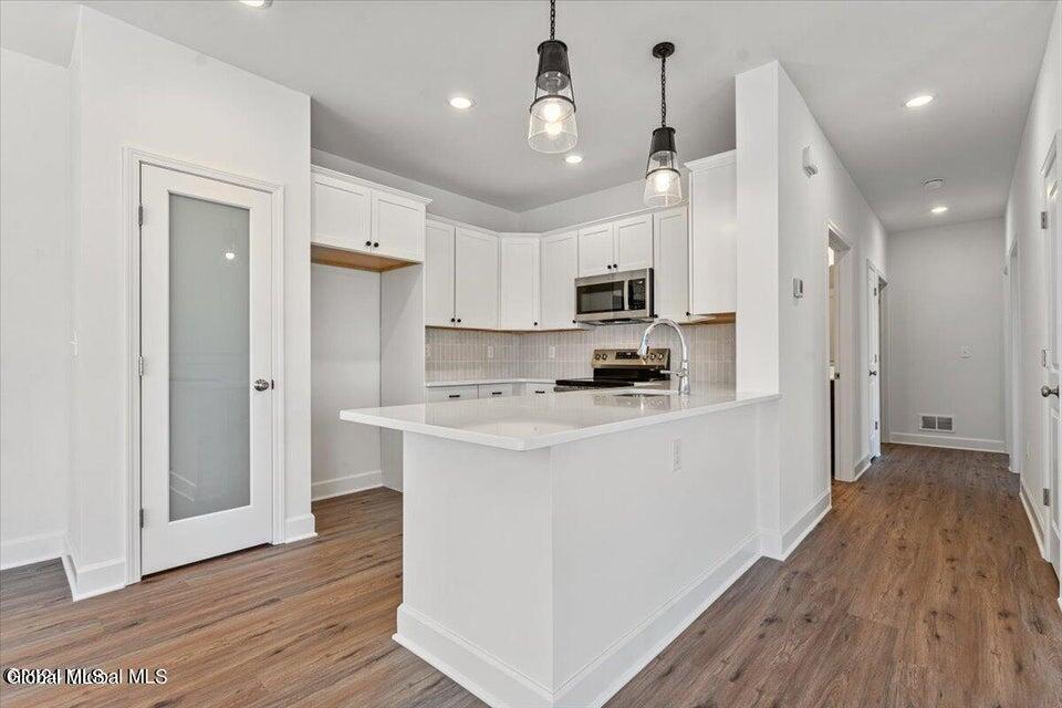 95 Reed's Hollow Saratoga Springs NY 12866