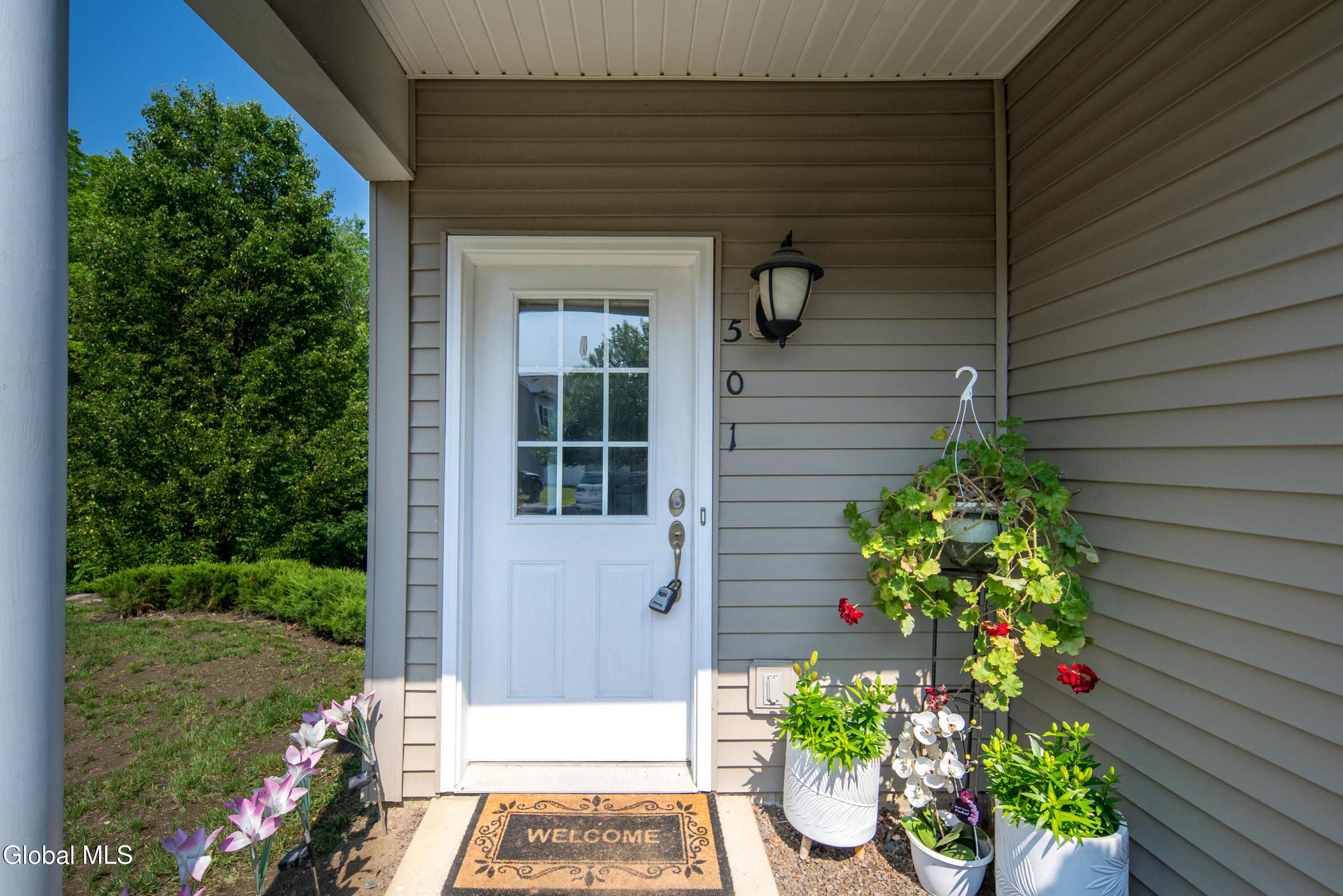 501 Avalon Place Cohoes NY 12047