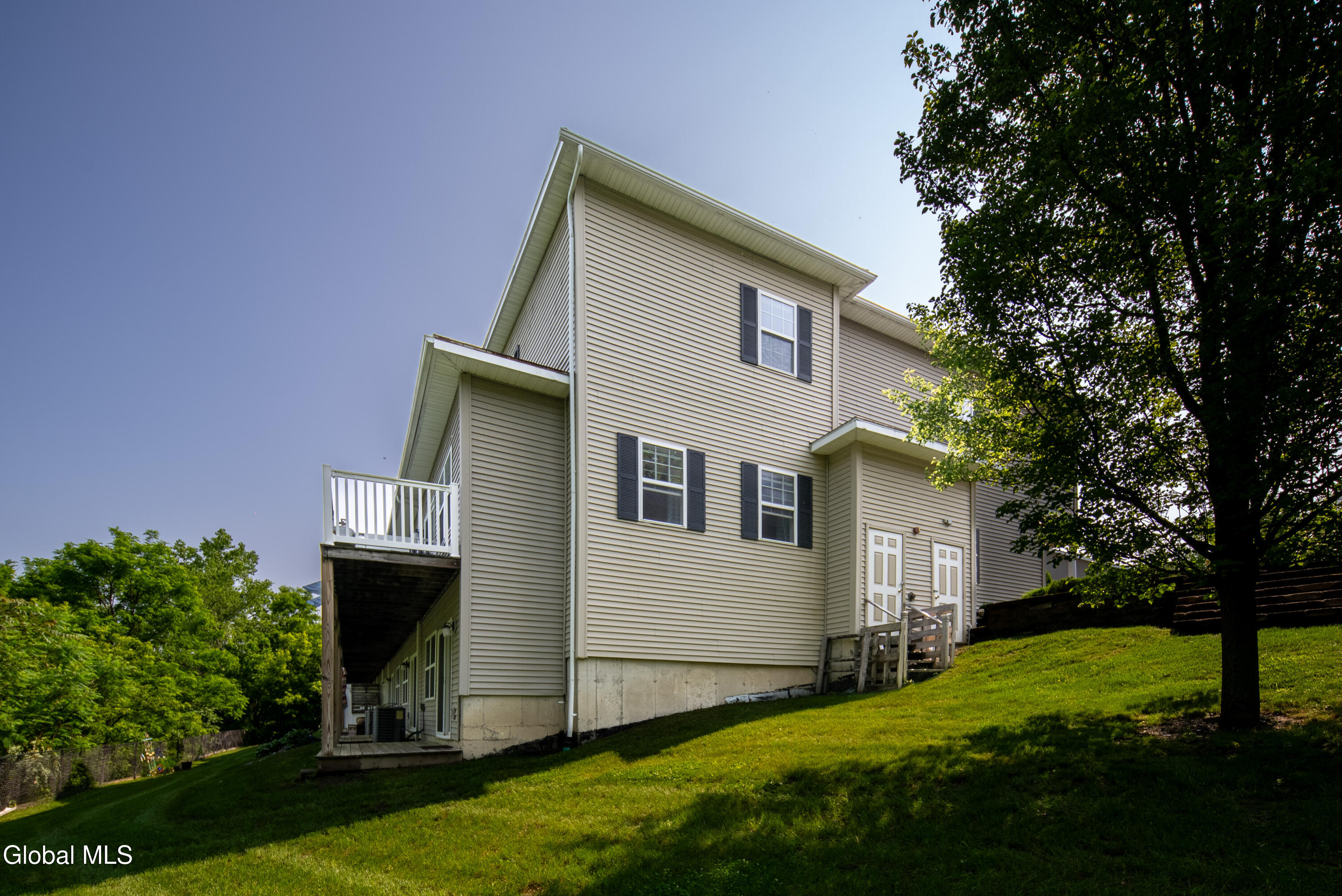 501 Avalon Place Cohoes NY 12047