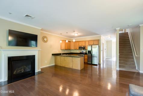 501 Avalon Place Cohoes NY 12047