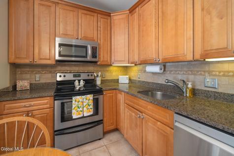 8 Wall Street Clifton Park NY 12065