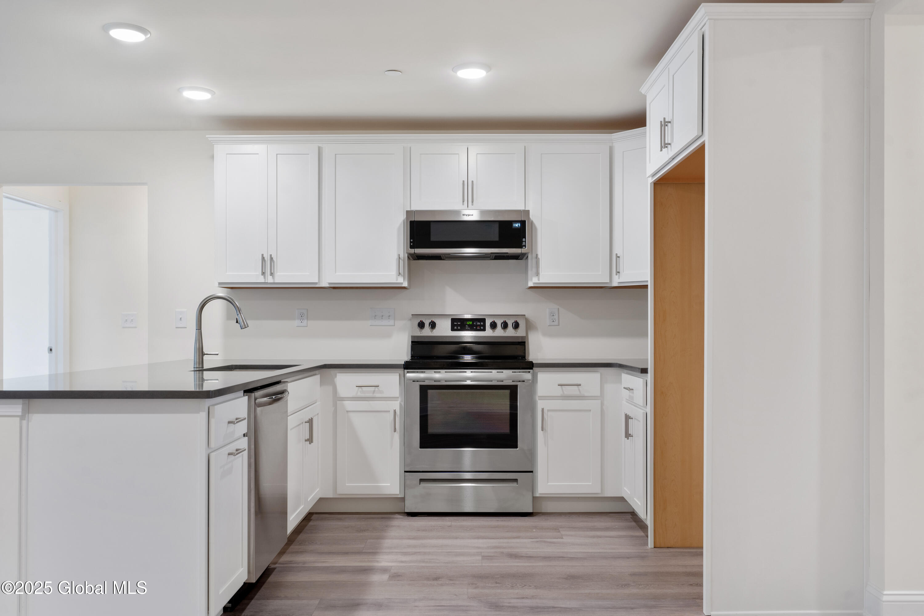 135 Carriage Boulevard Rotterdam NY 12306