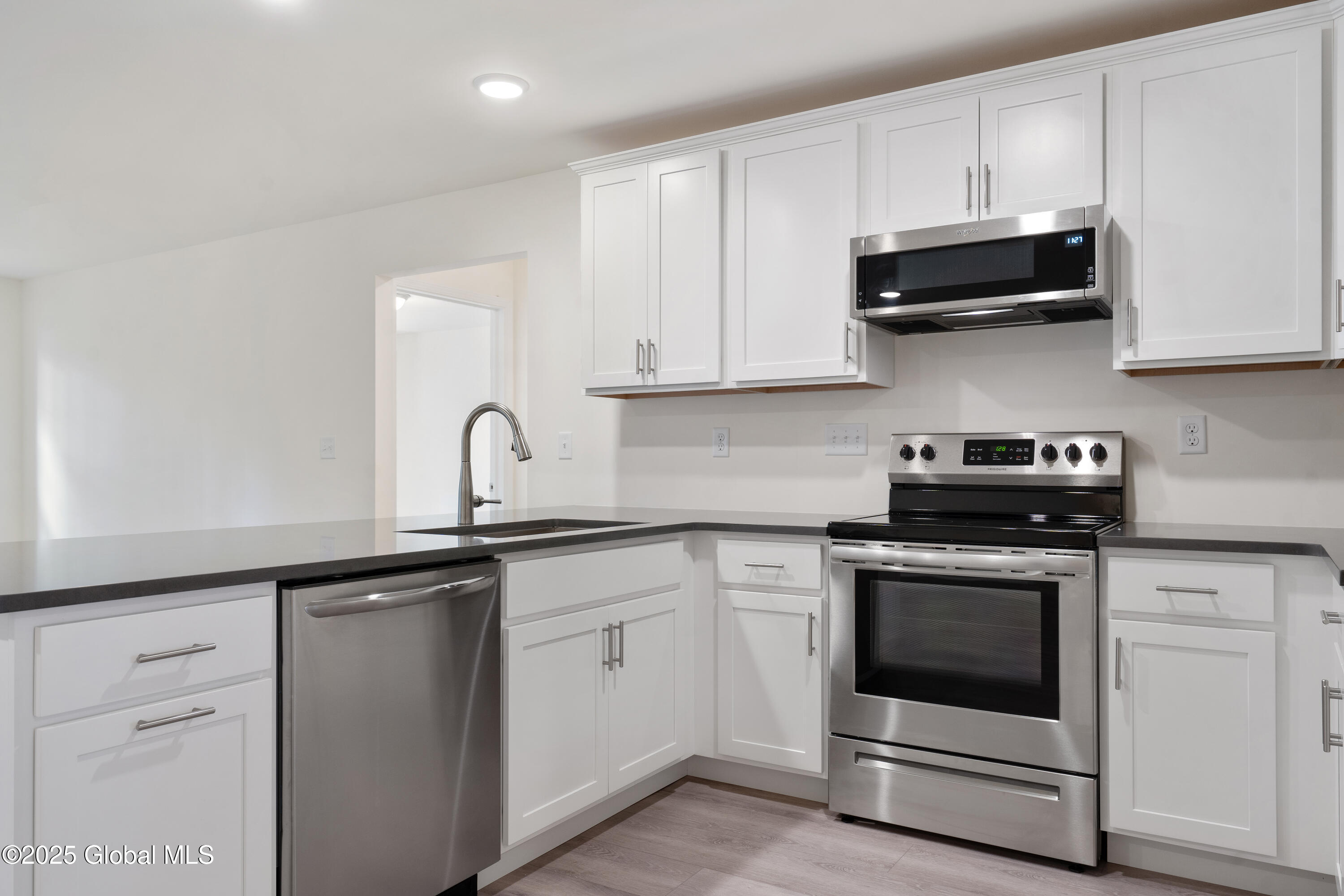 135 Carriage Boulevard Rotterdam NY 12306
