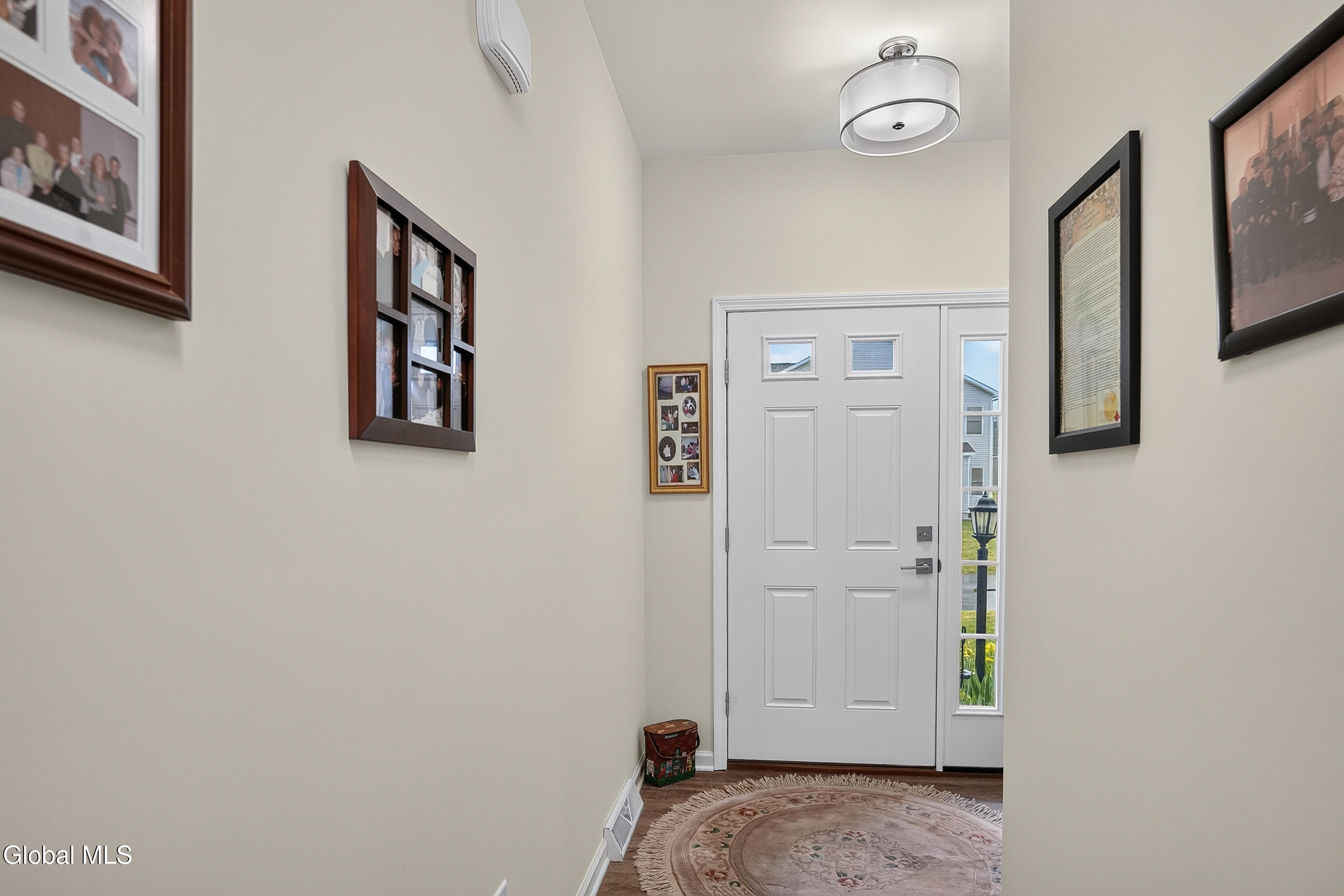 16 Joshua Place Glenmont NY 12077