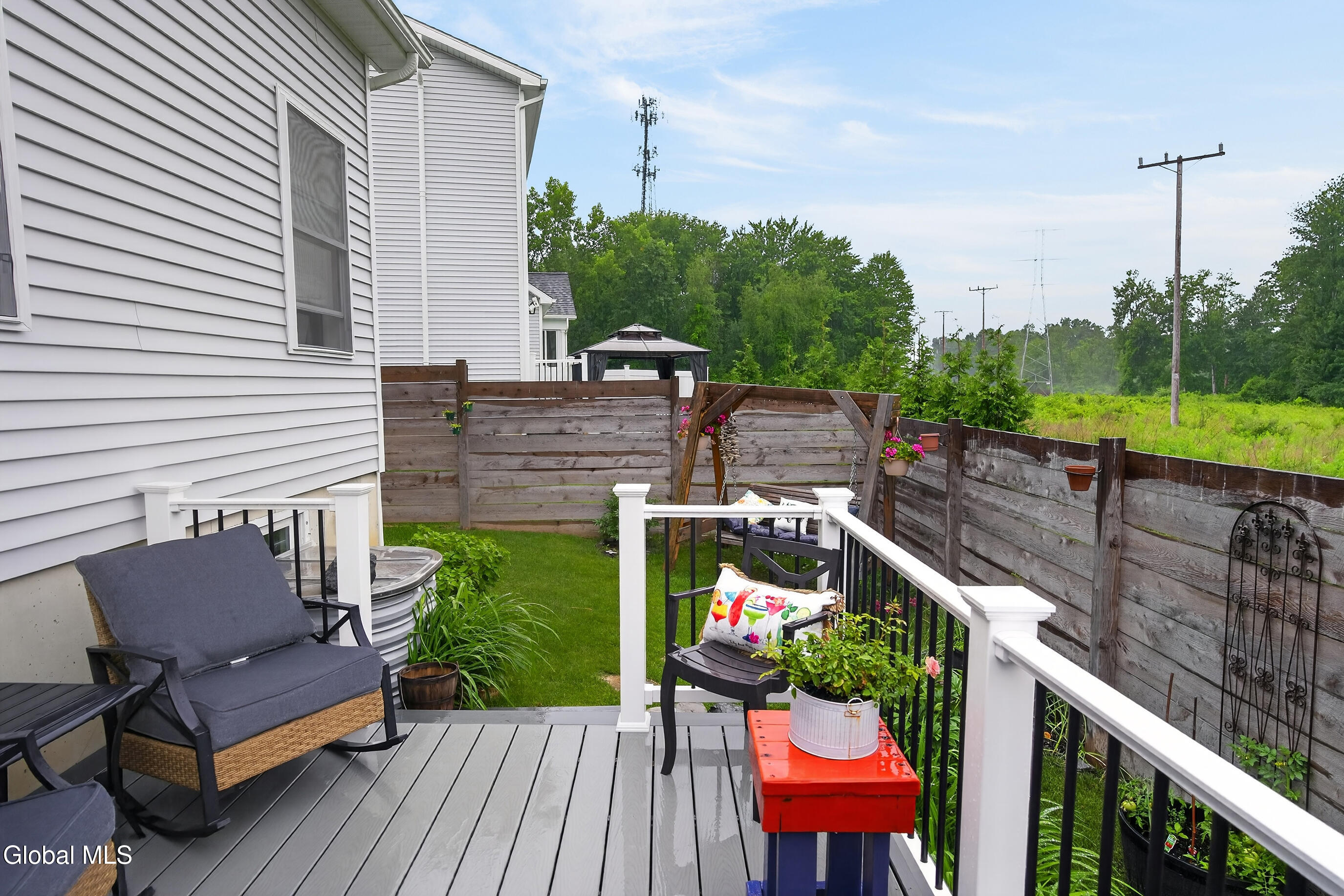 16 Joshua Place Glenmont NY 12077