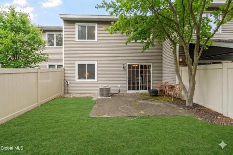 3016 Fern Court Schenectady NY 12303