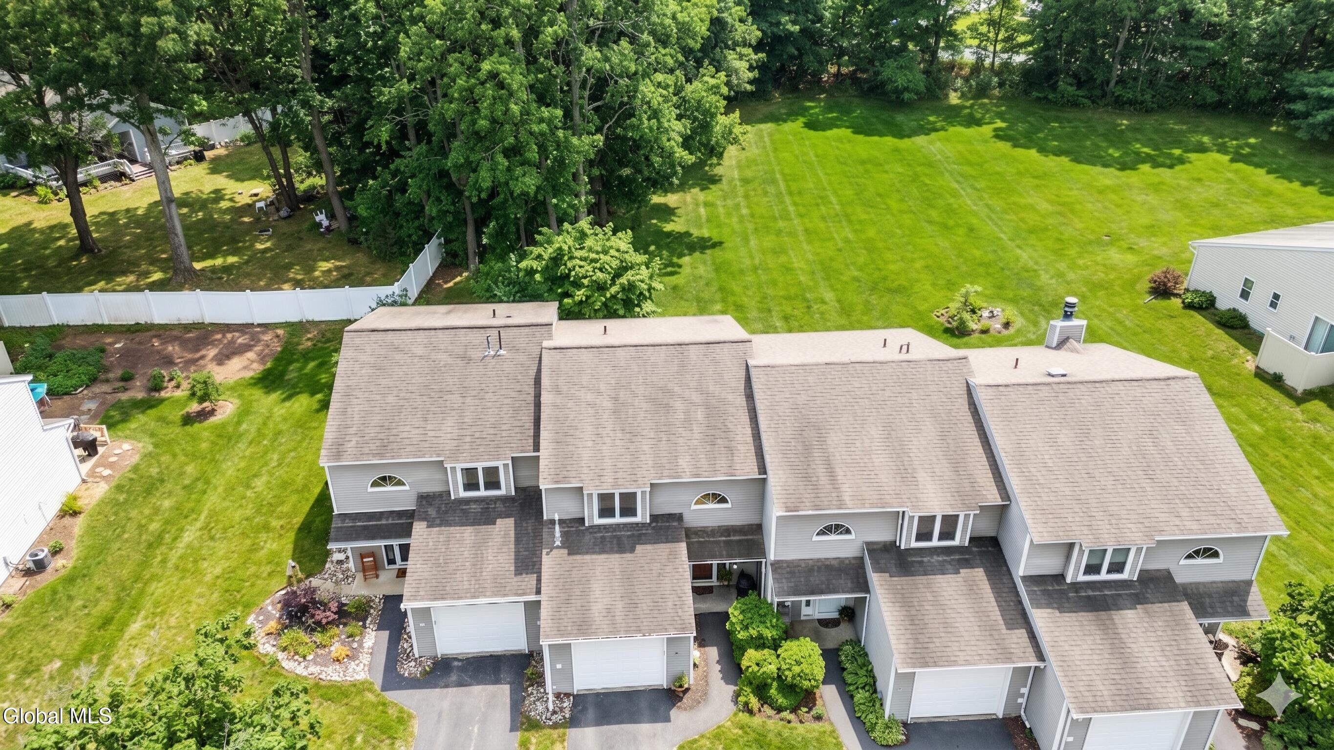3016 Fern Court Schenectady NY 12303
