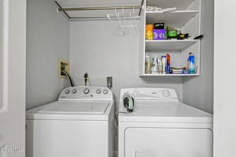 3016 Fern Court Schenectady NY 12303