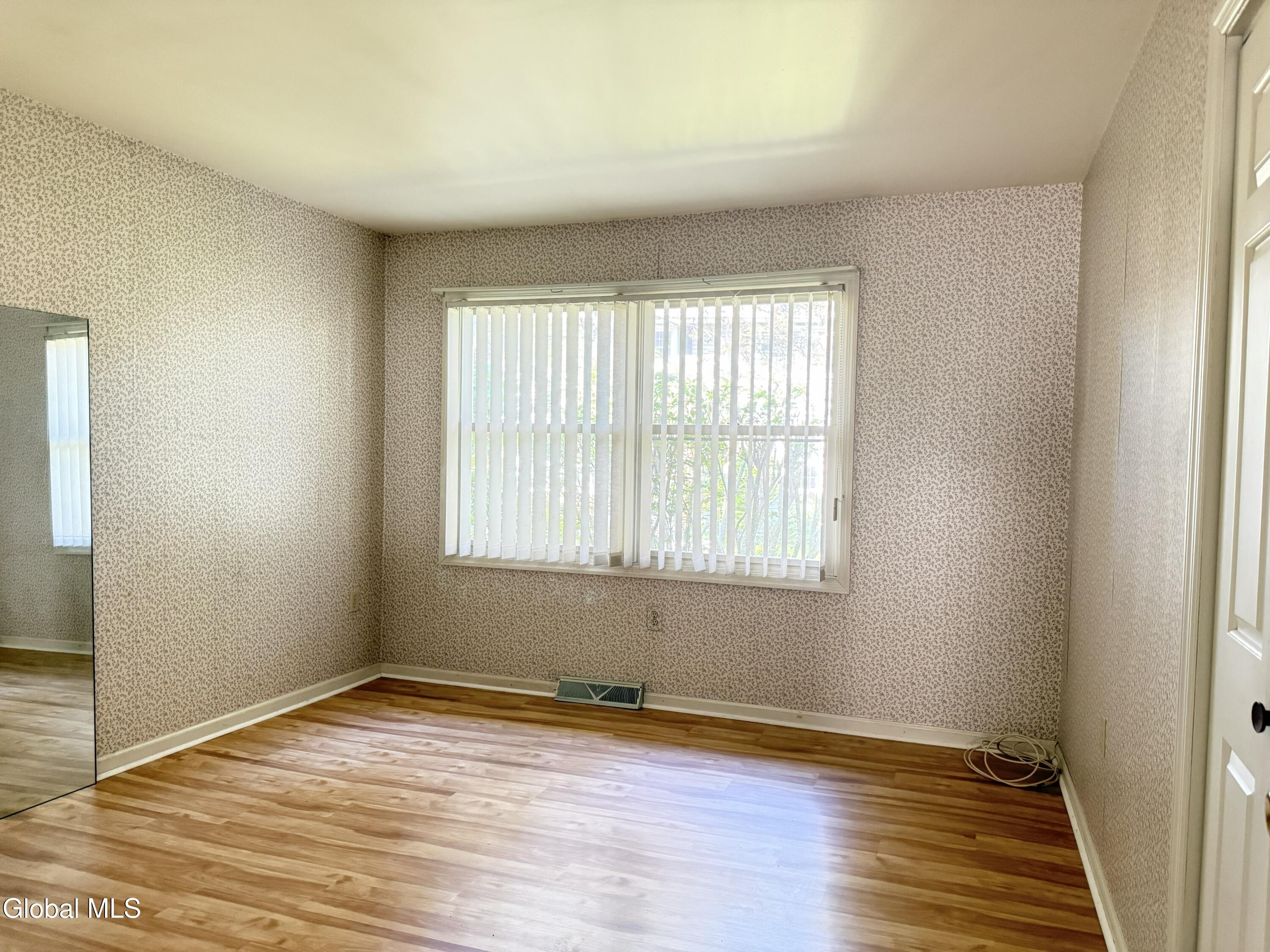 175 Hague Boulevard Glenmont NY 12077