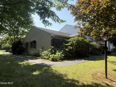 175 Hague Boulevard Glenmont NY 12077