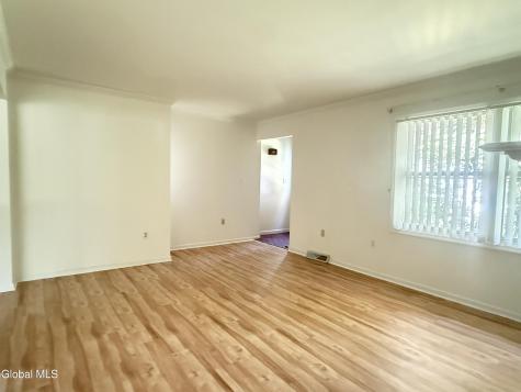 175 Hague Boulevard Glenmont NY 12077