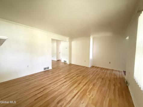 175 Hague Boulevard Glenmont NY 12077