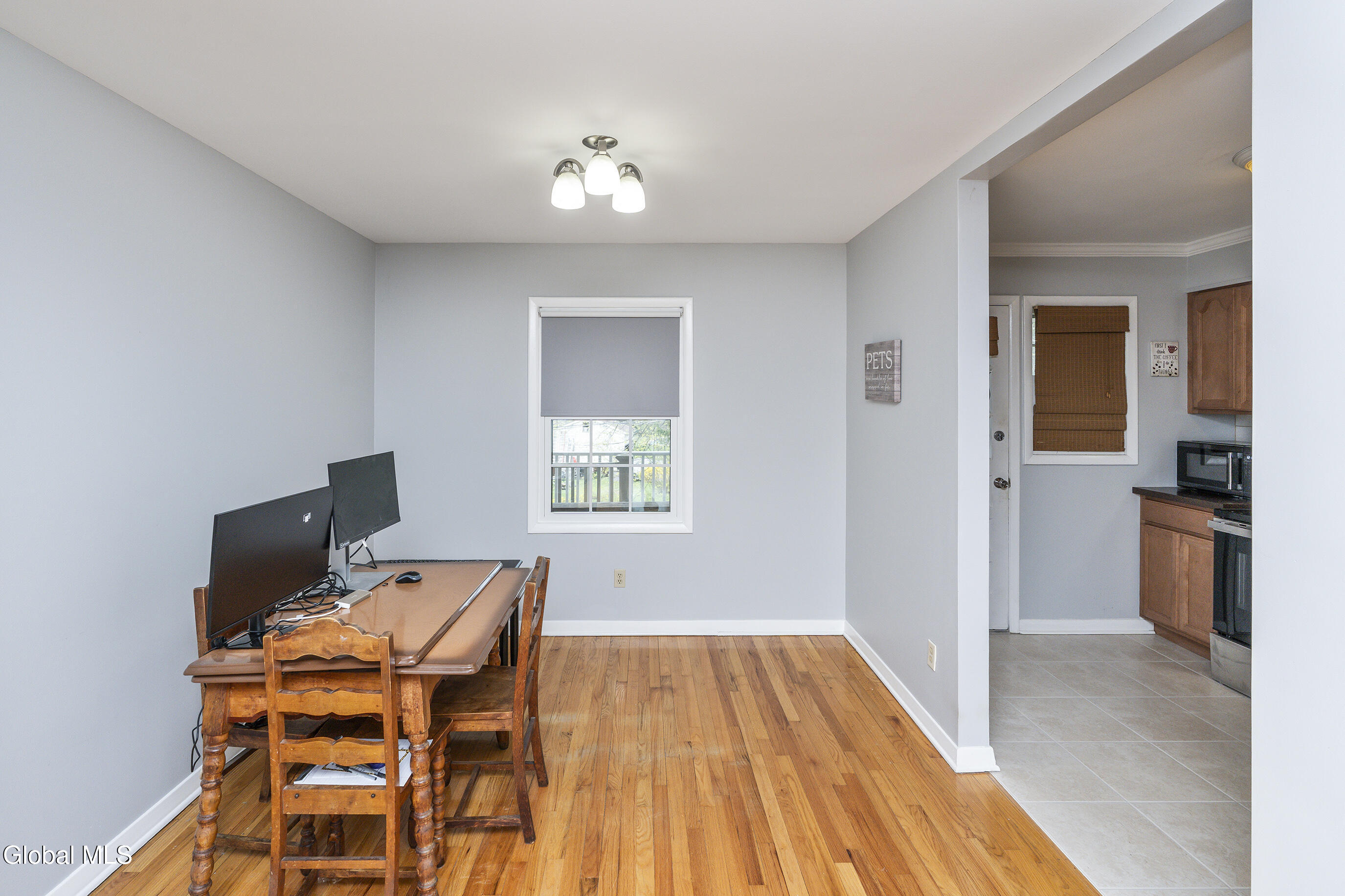 7 Regina Delmar NY 12054