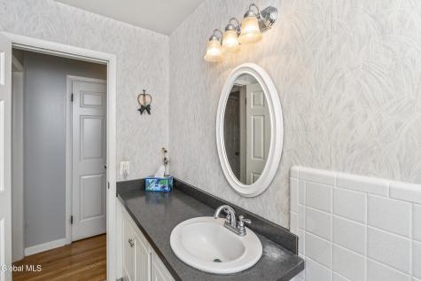 7 Regina Delmar NY 12054