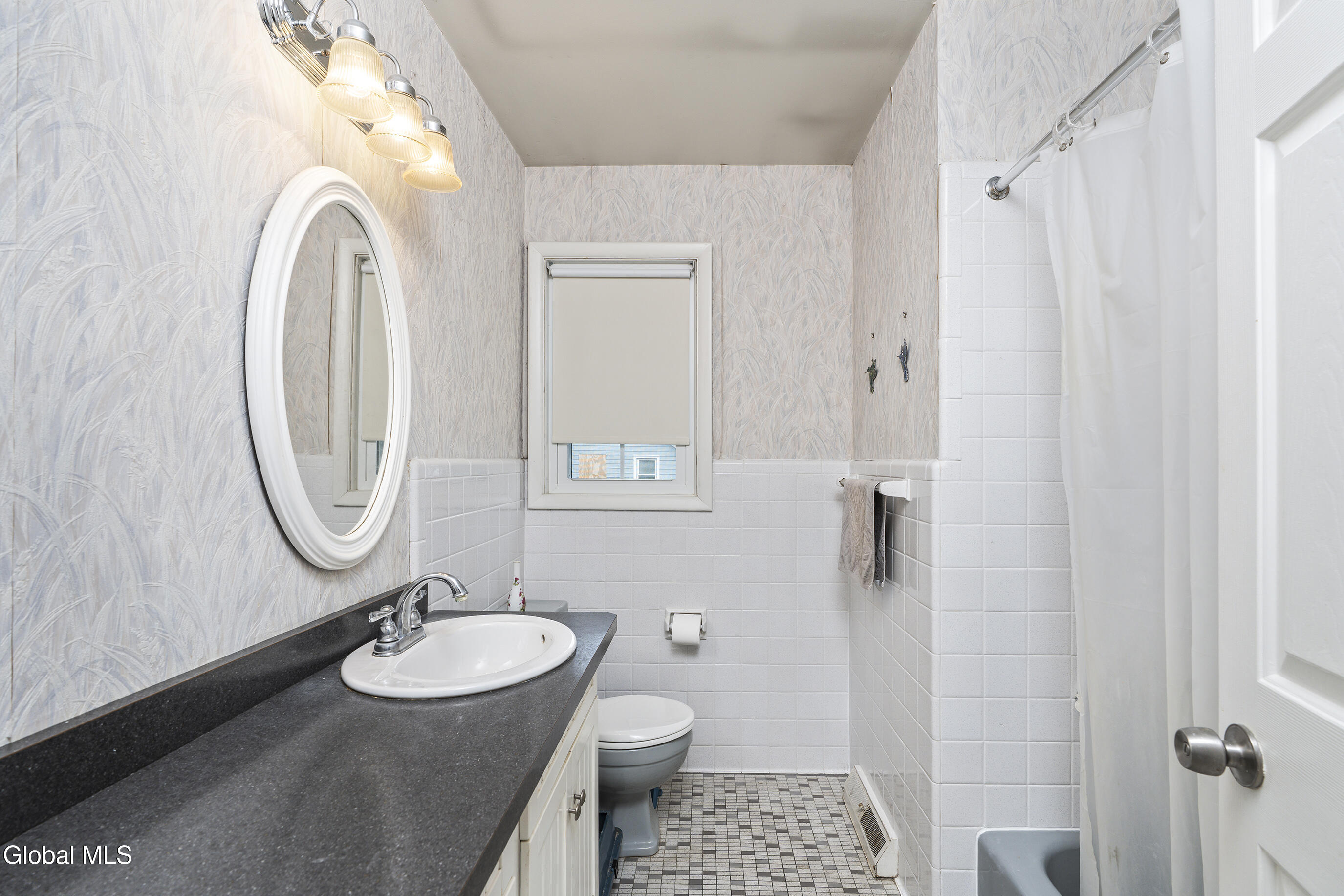 7 Regina Delmar NY 12054