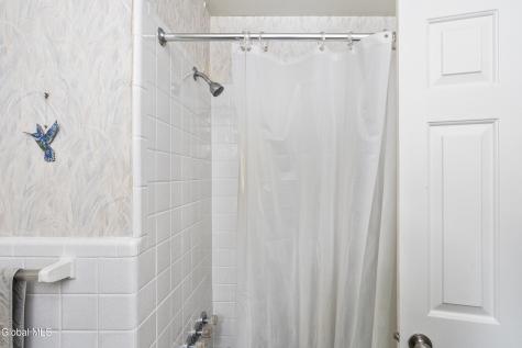 7 Regina Delmar NY 12054