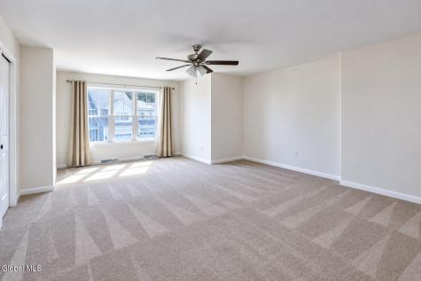14A Idared Lane Clifton Park NY 12065