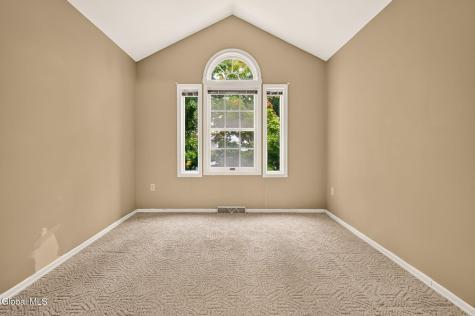 3B Tupelo Drive Clifton Park NY 12065