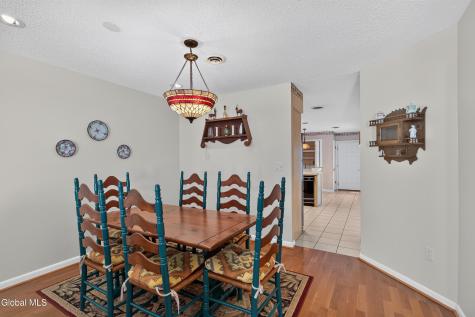 38 Lyon Court Queensbury NY 12804