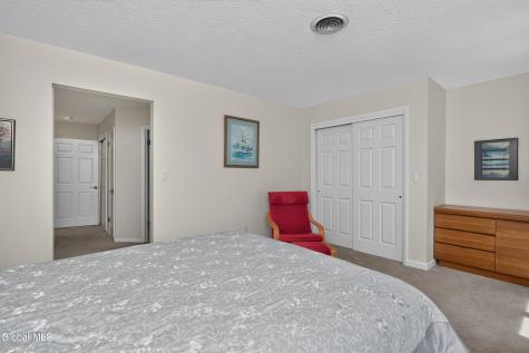 38 Lyon Court Queensbury NY 12804