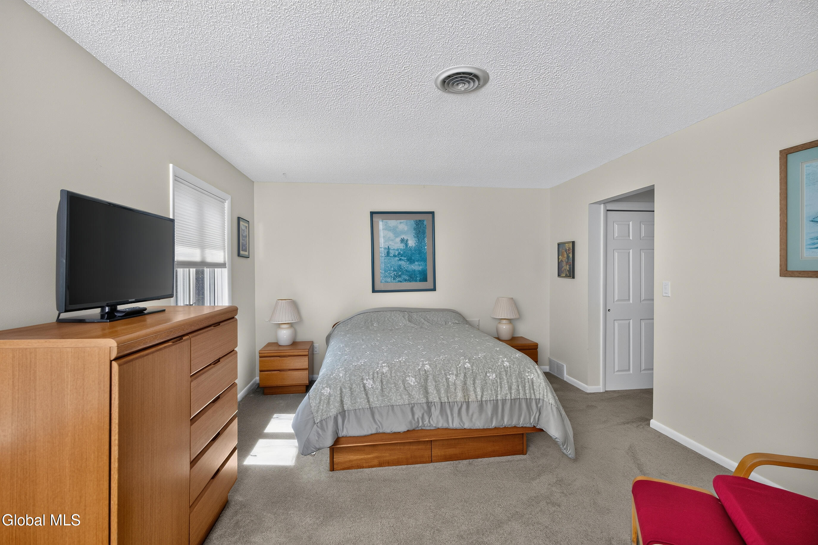 38 Lyon Court Queensbury NY 12804