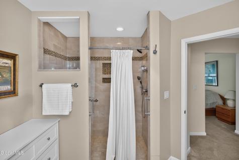38 Lyon Court Queensbury NY 12804