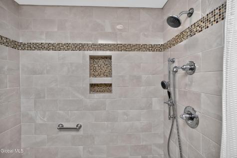 38 Lyon Court Queensbury NY 12804