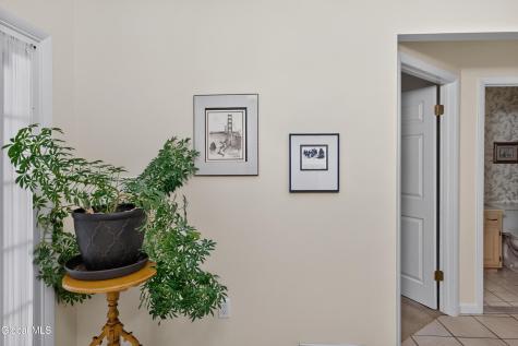 38 Lyon Court Queensbury NY 12804