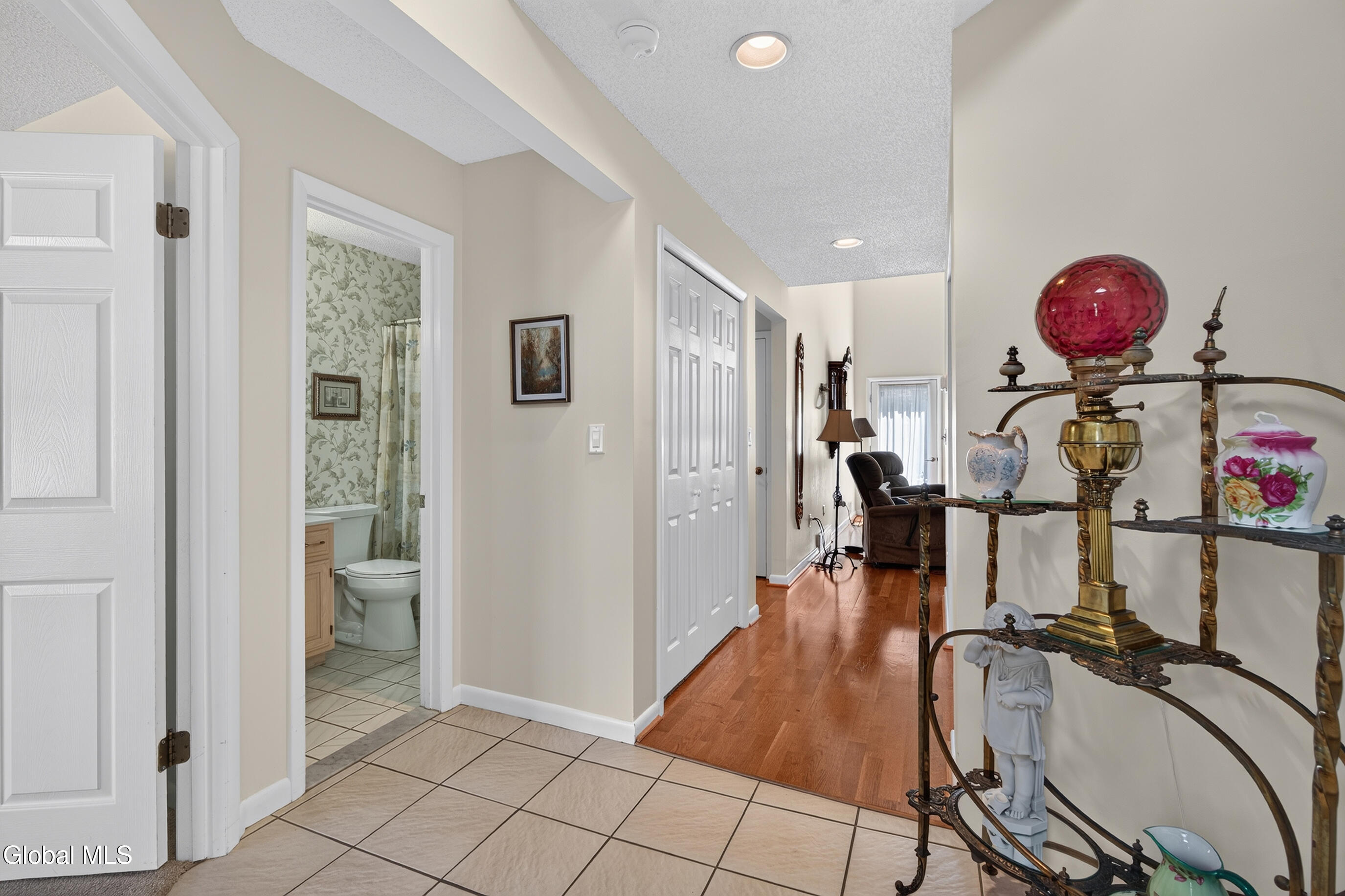 38 Lyon Court Queensbury NY 12804