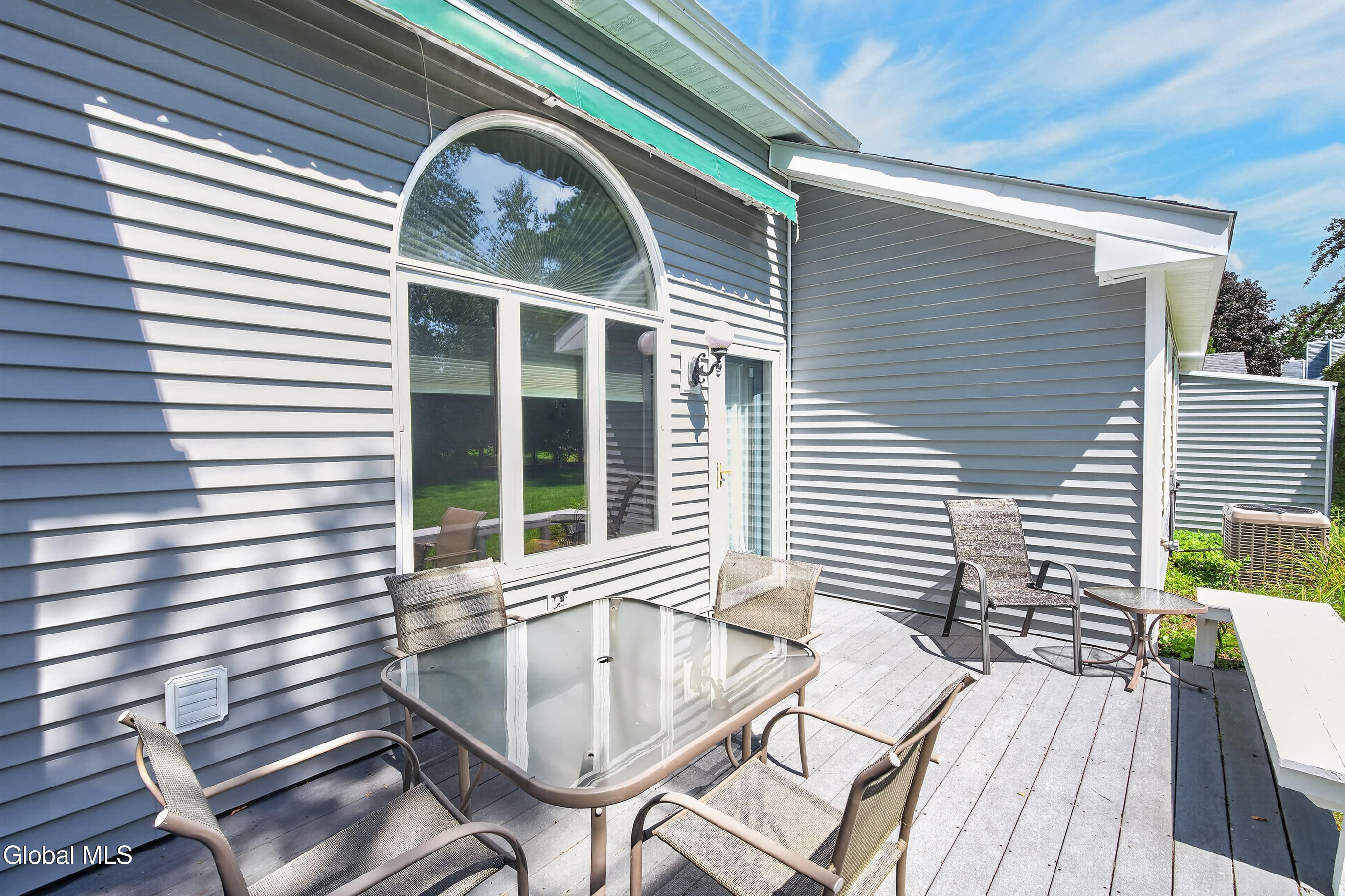 38 Lyon Court Queensbury NY 12804