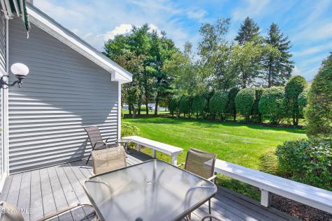 38 Lyon Court Queensbury NY 12804