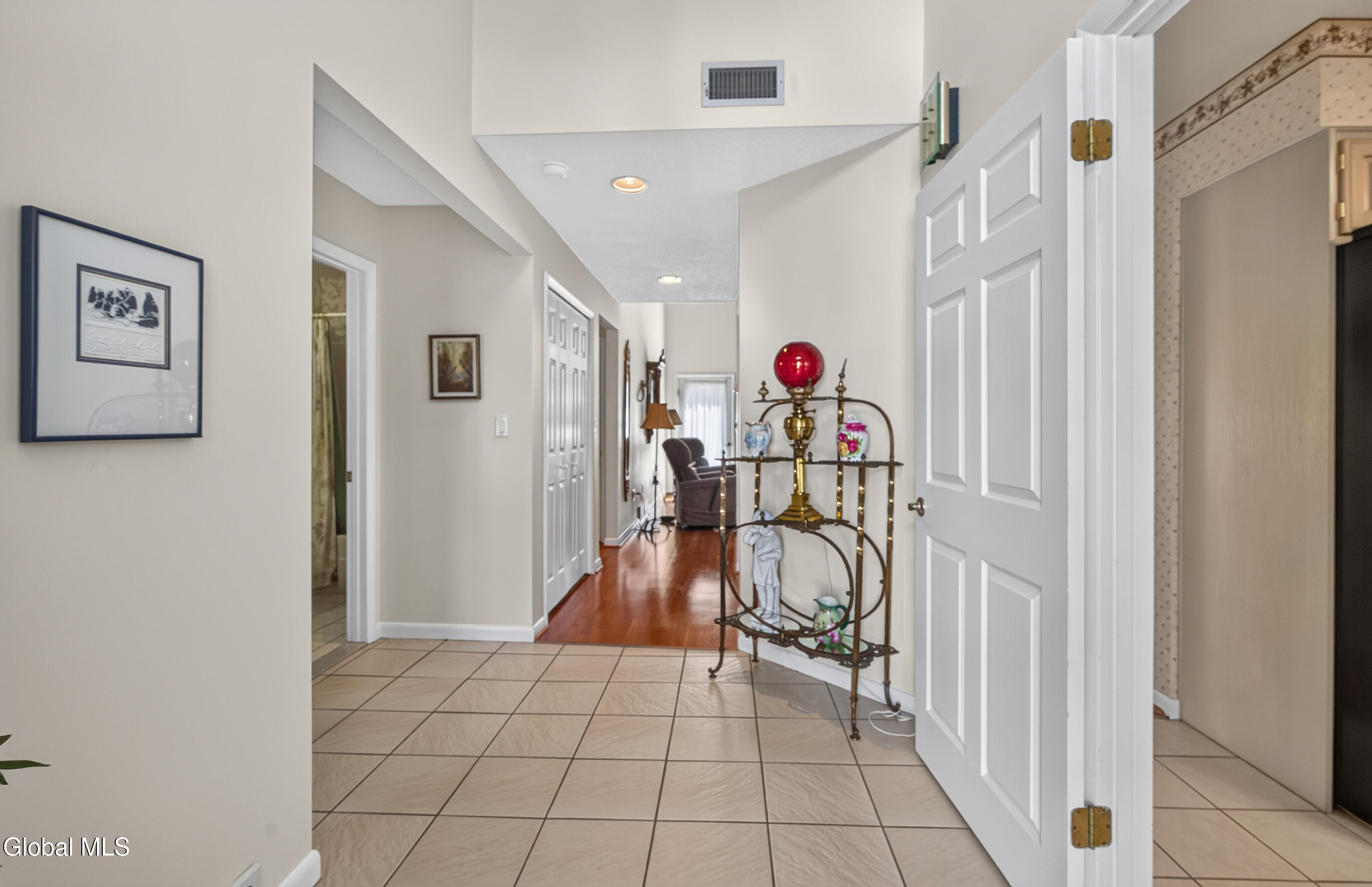 38 Lyon Court Queensbury NY 12804