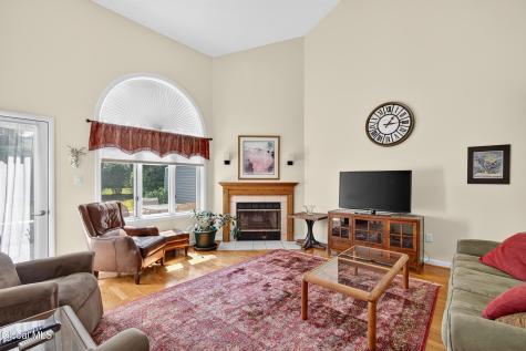 38 Lyon Court Queensbury NY 12804