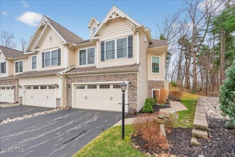 21 Hillman Loop Round Lake NY 12151