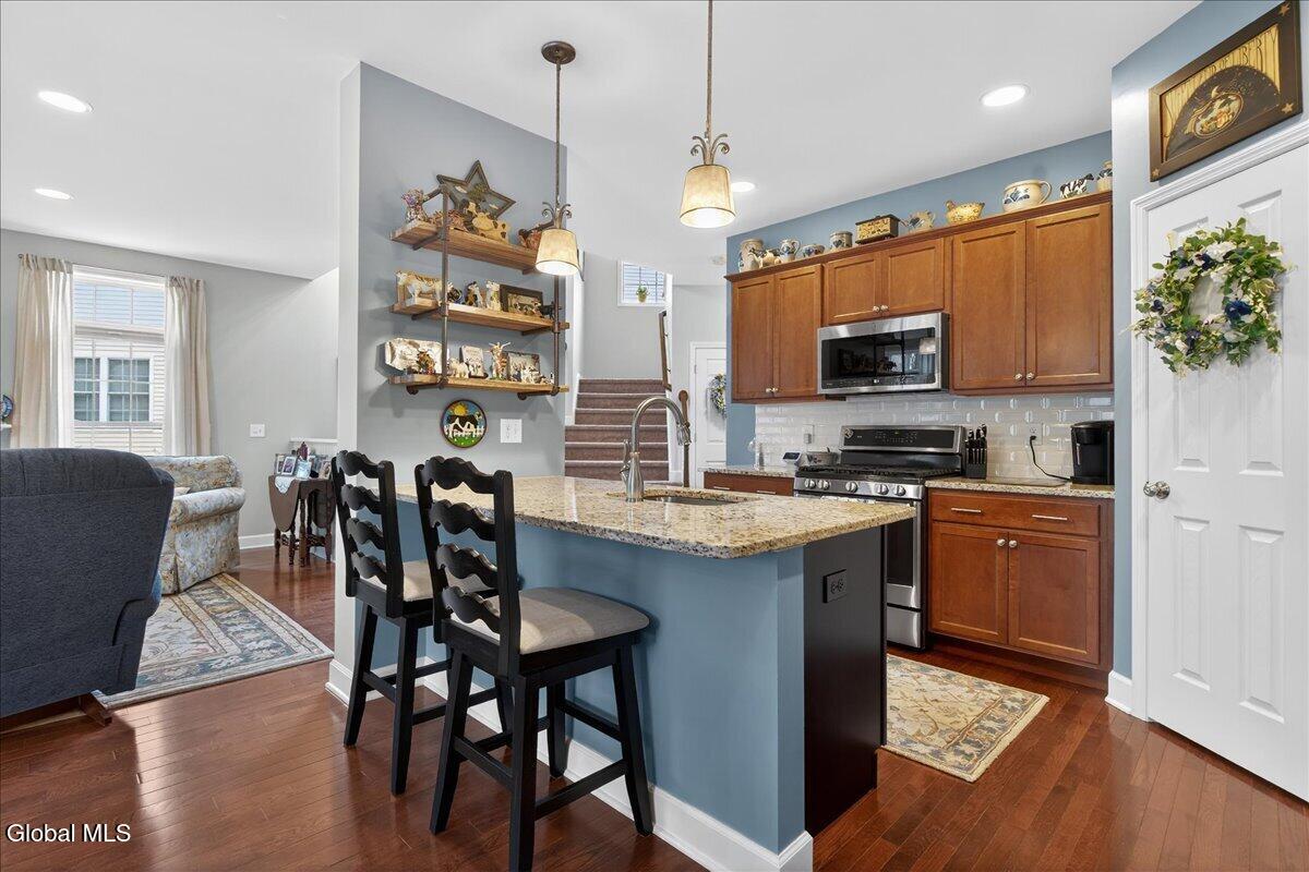 21 Hillman Loop Round Lake NY 12151