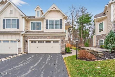 21 Hillman Loop Round Lake NY 12151