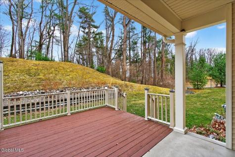 21 Hillman Loop Round Lake NY 12151