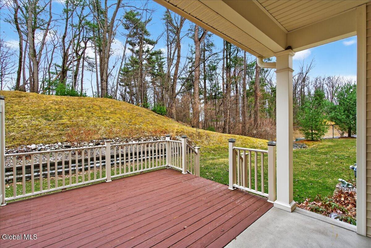 21 Hillman Loop Round Lake NY 12151