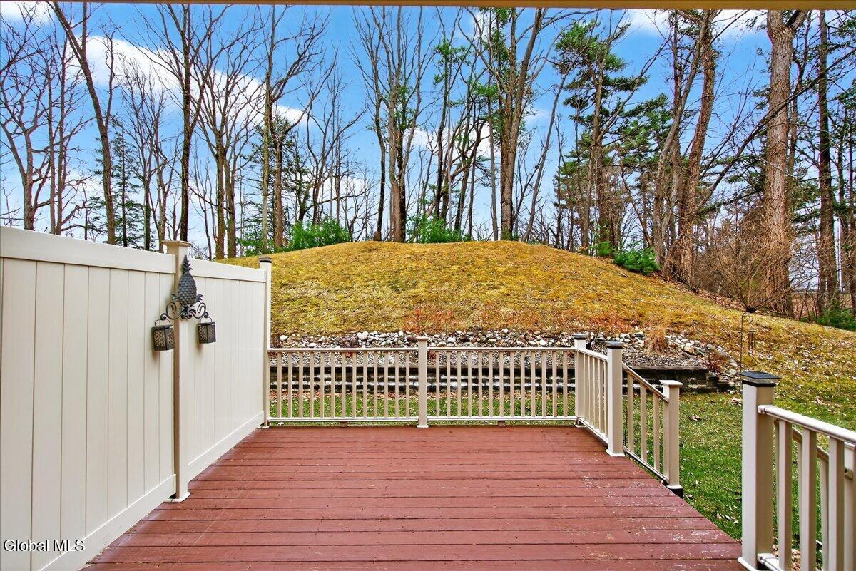 21 Hillman Loop Round Lake NY 12151