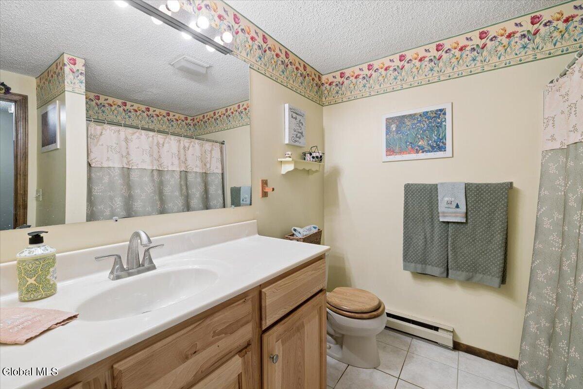 16 Evergreen Road Chestertown NY 12817