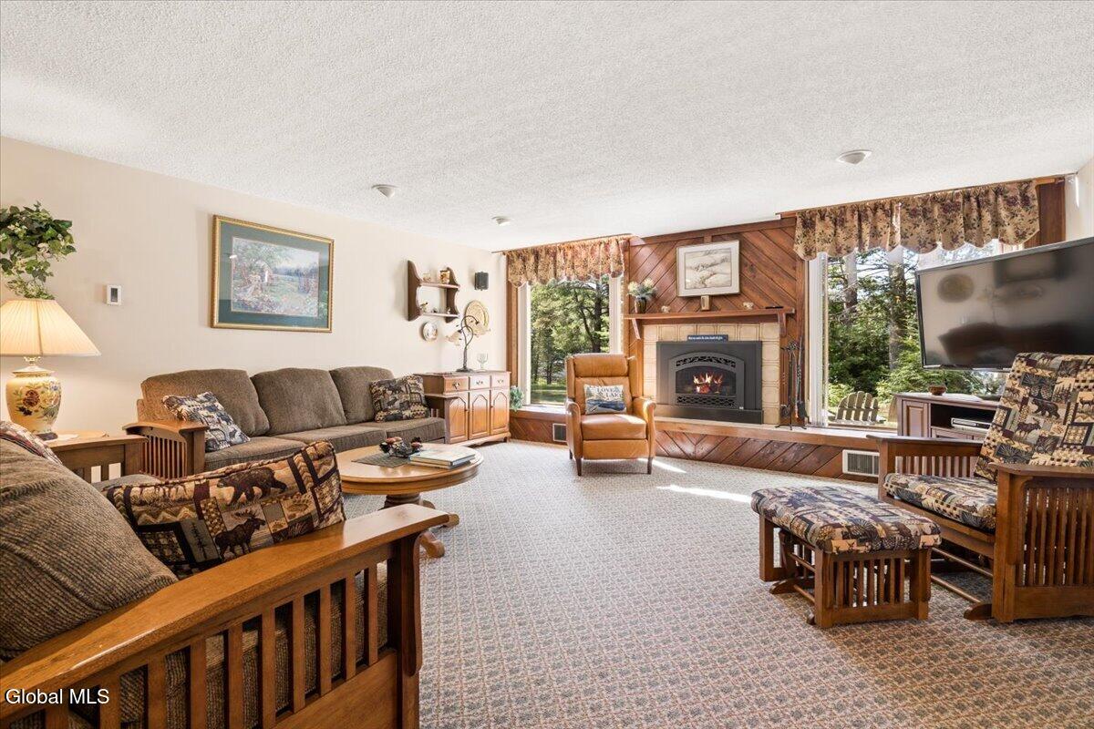16 Evergreen Road Chestertown NY 12817